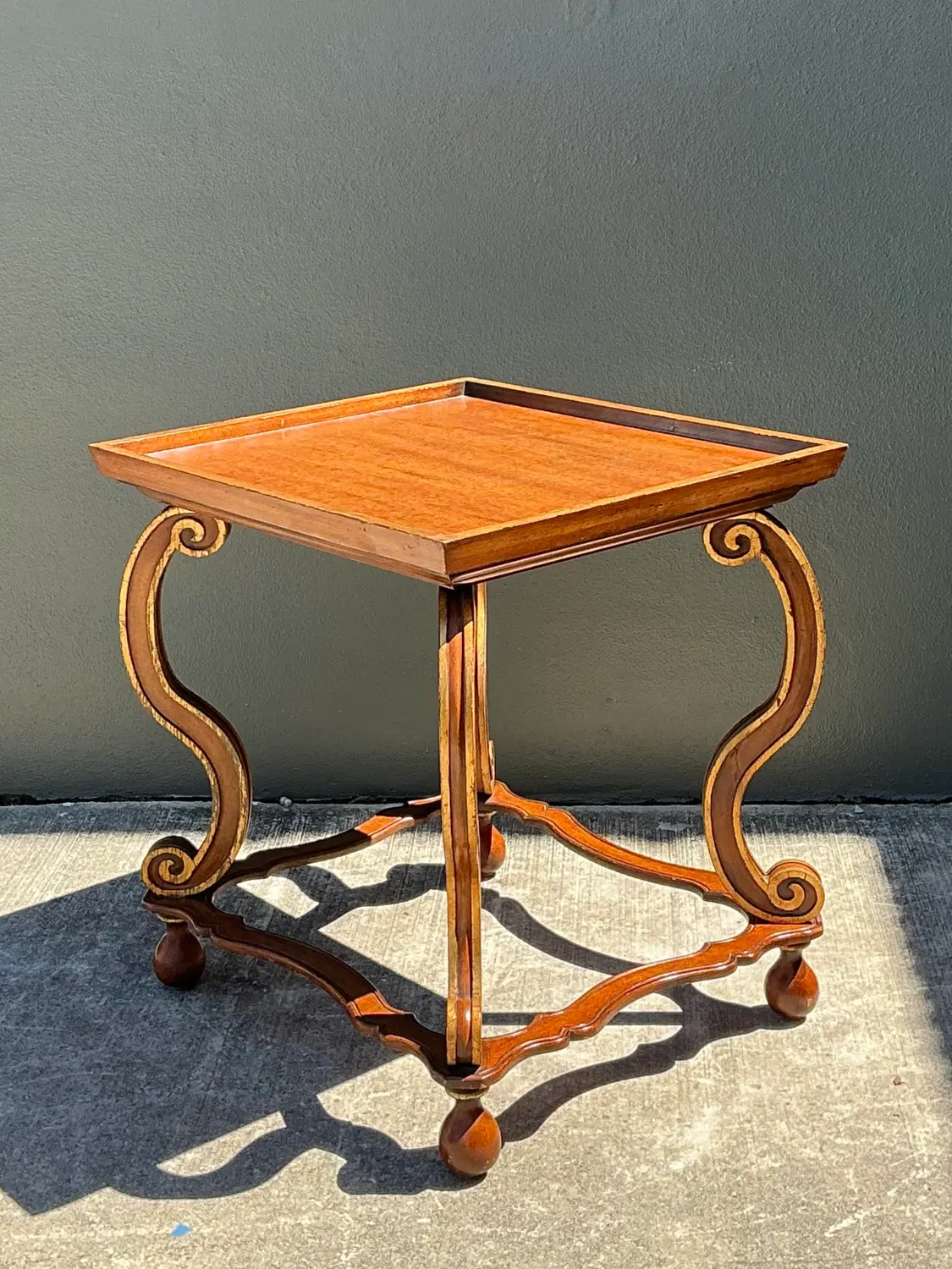 Vintage Gilt Tipped Side Table - Detail view