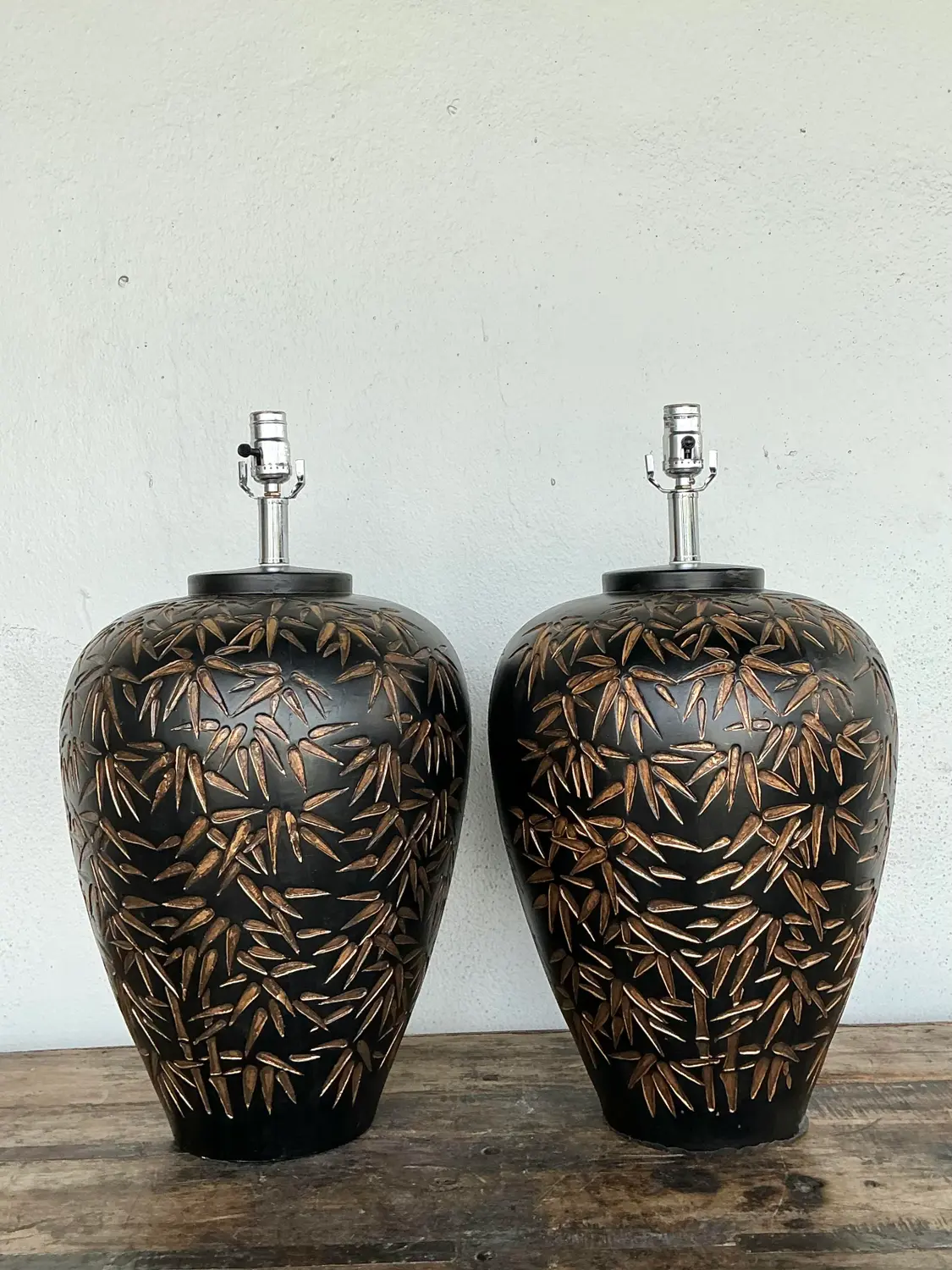 Vintage Glazed Ceramic Bamboo Shoots Lamps - A Pair - Detail view
