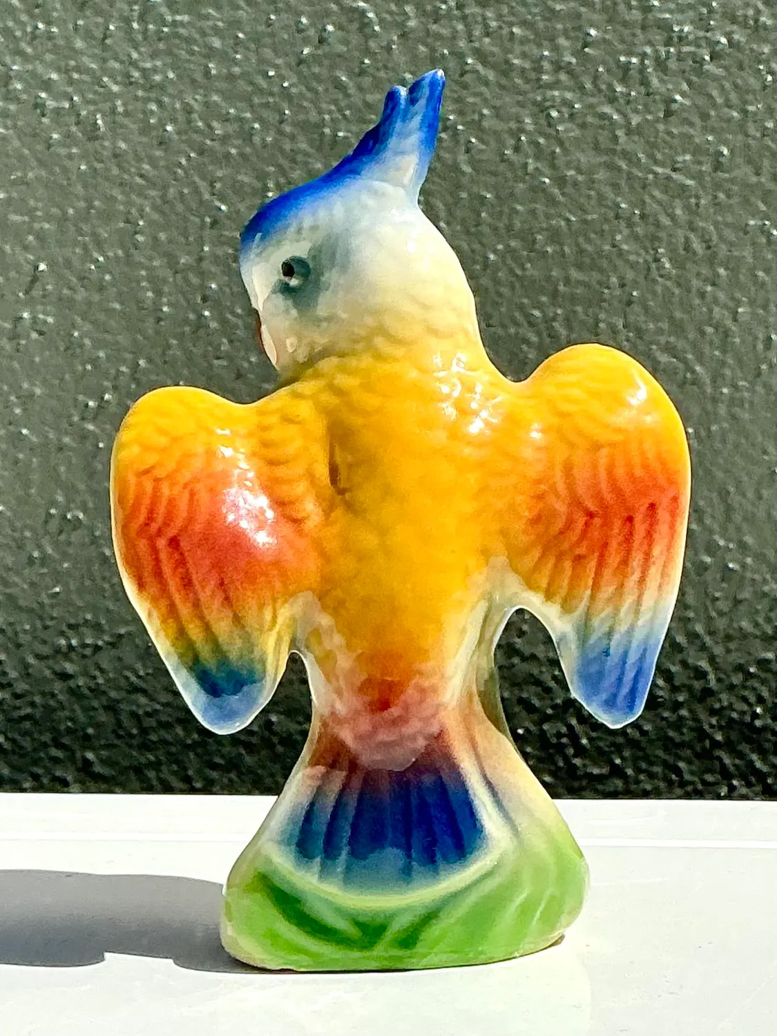 Vintage Glazed Ceramic Cockatoo - Detail view