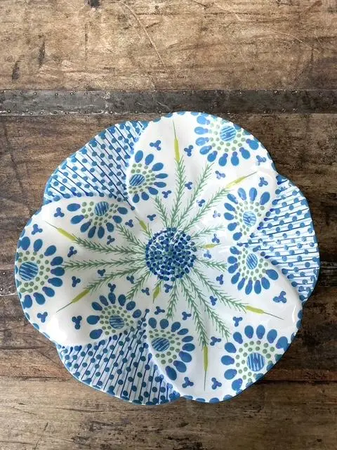 Vintage Glazed Ceramic Hand Painted Bowl - Detail view
