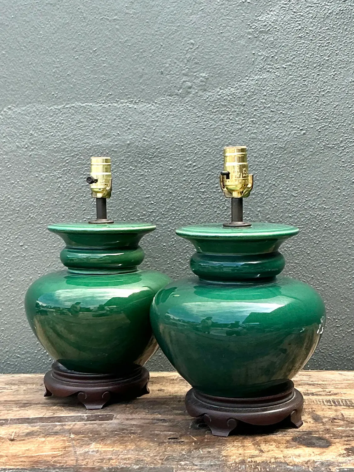 Vintage Glazed Ceramic Lamps - A Pair - Detail view