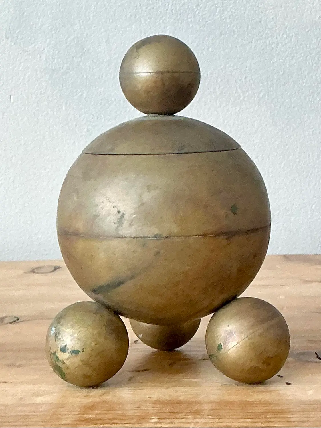 Vintage Gusums Brass Inkwell - Detail view