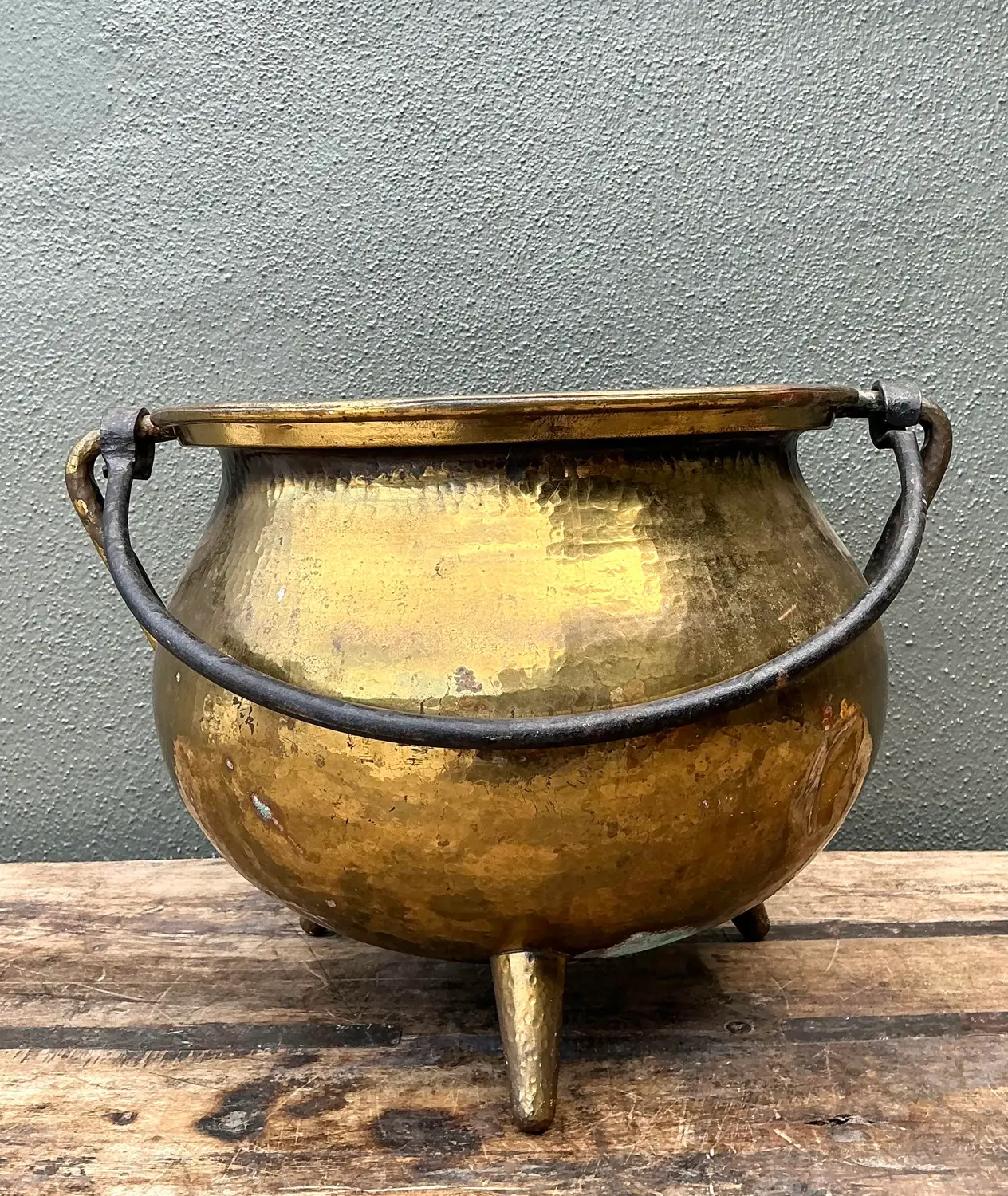 Vintage Hammered Brass Cauldron - Detail view