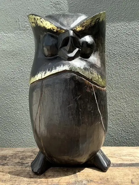 Vintage Hand Carved Owl - Side view