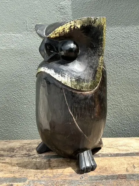 Vintage Hand Carved Owl - Back view