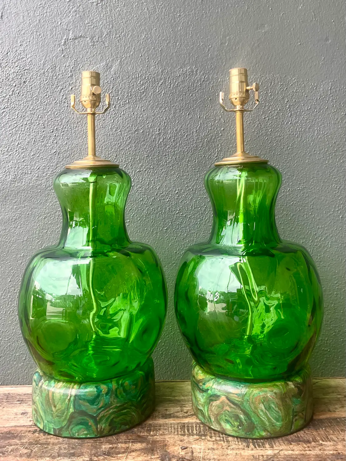 Vintage Hand Painted Malachite Plinth Glass Lamps - A Pair - Back view
