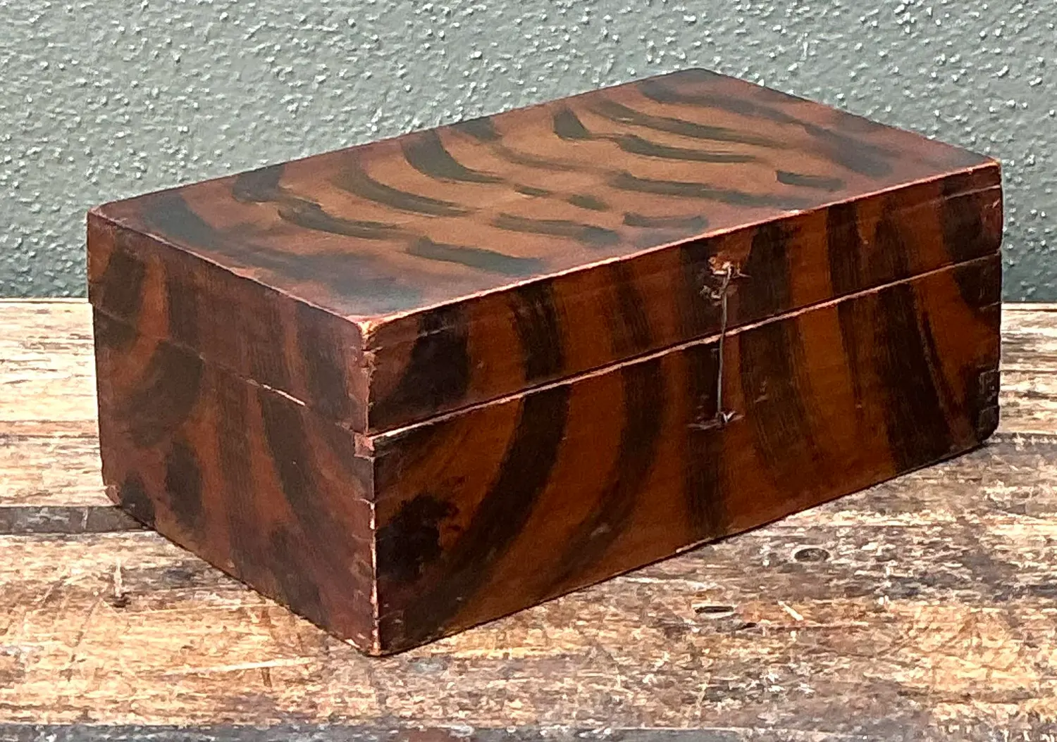 Vintage Hand Painted Tiger Stripe Primitive Box - Top view