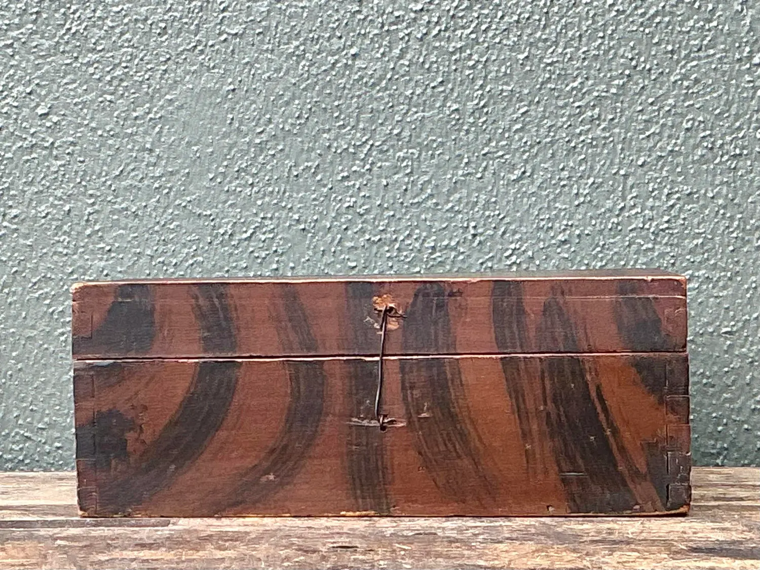 Vintage Hand Painted Tiger Stripe Primitive Box - Side view