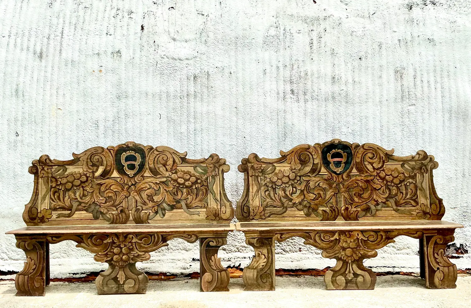 Vintage Italian 19th Century Hand Painted Cassapanca Bench - Side view
