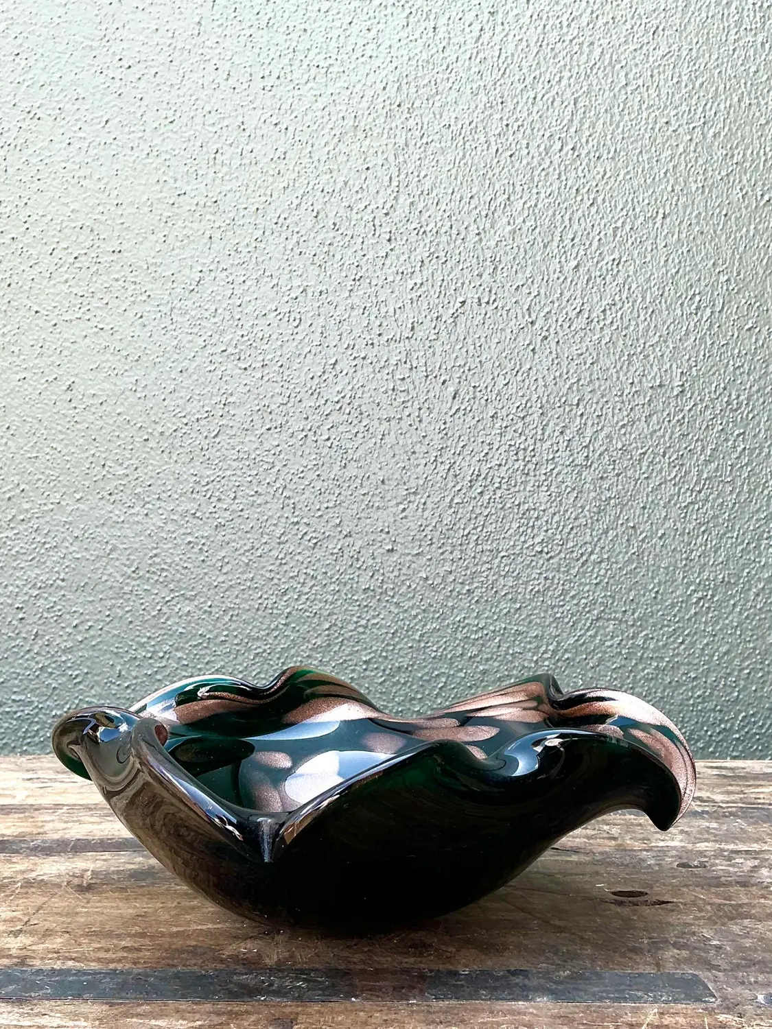 Vintage Italian Art Glass Bowl After Murano - Back view