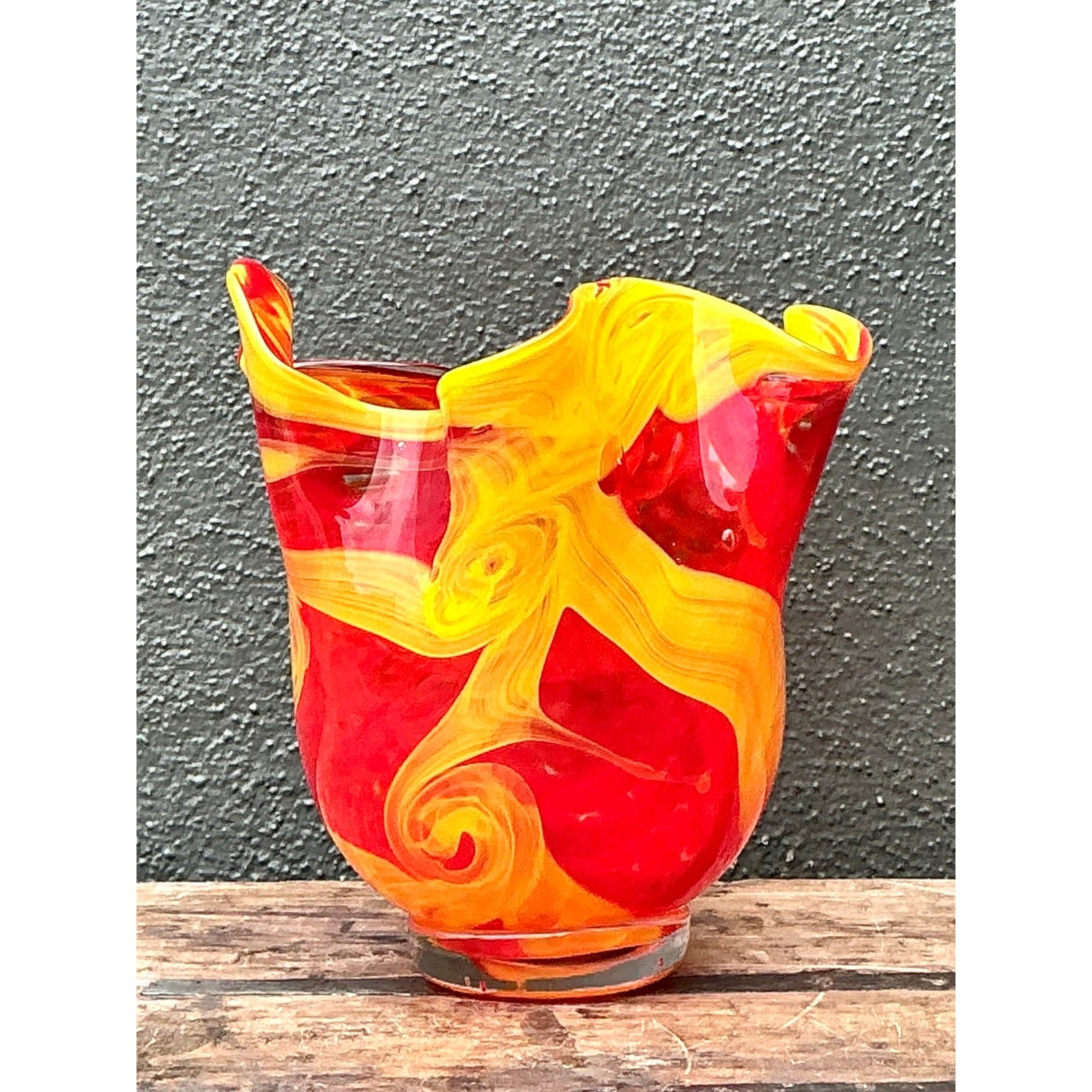 Vintage Italian Art Glass Vase After Murano - Back view