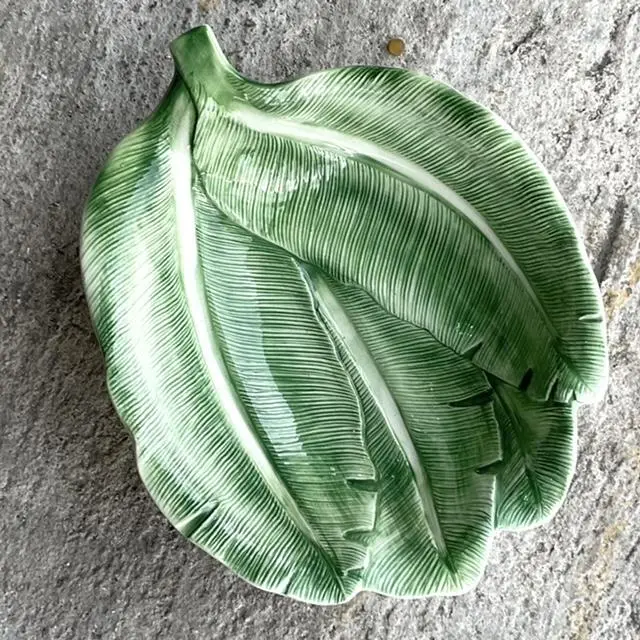 Vintage Italian Coastal Banana Leaf Bowl - Side view