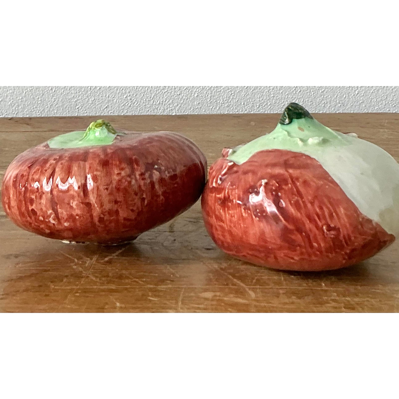 Vintage Italian Glazed Ceramic Persimmons - Set of 2 - Detail view
