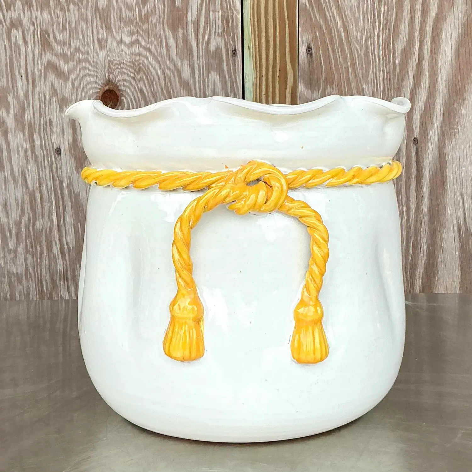 Vintage Italian Glazed Ceramic Rope Cachepot - Detail view