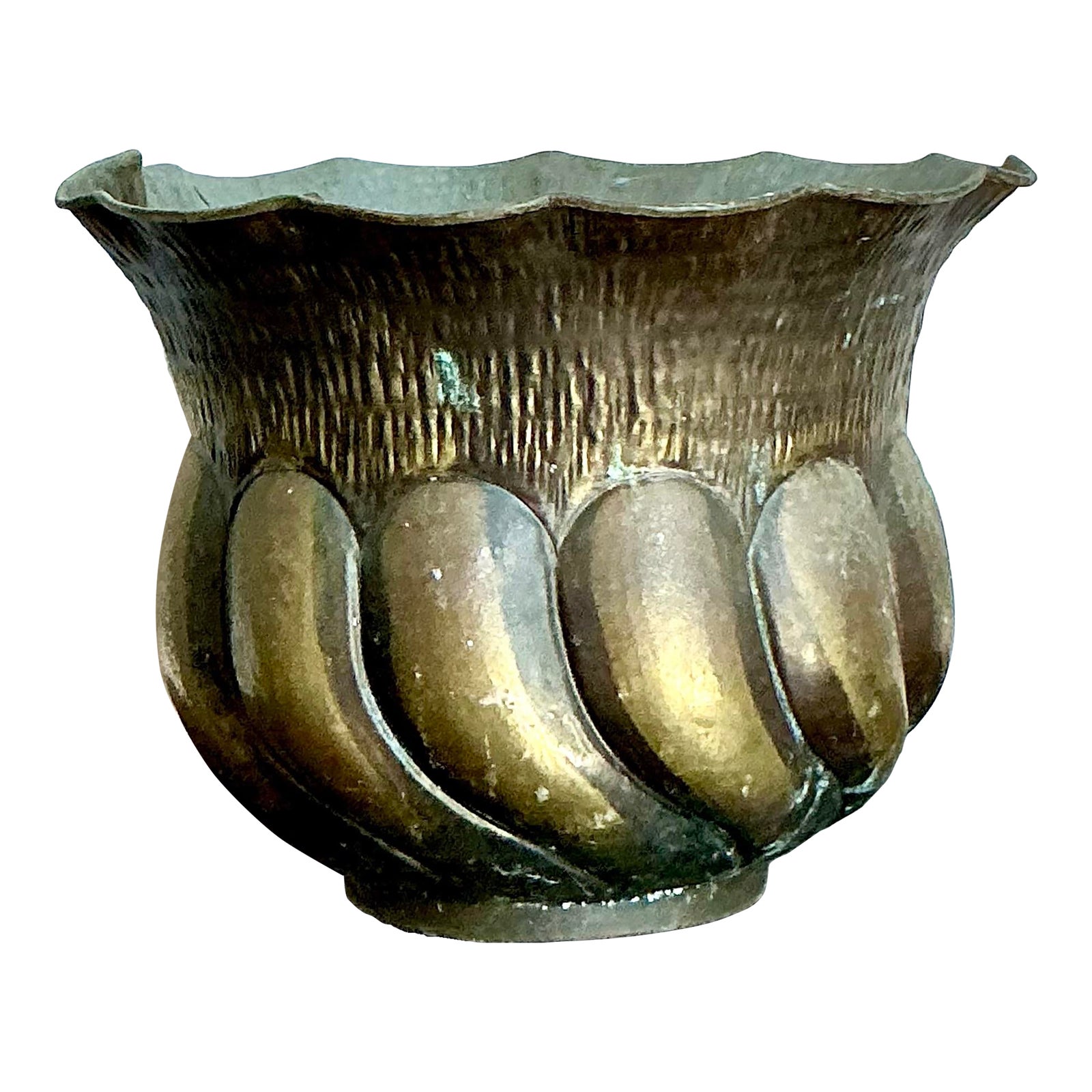 Vintage Italian Hammered Brass Planter - Detail view
