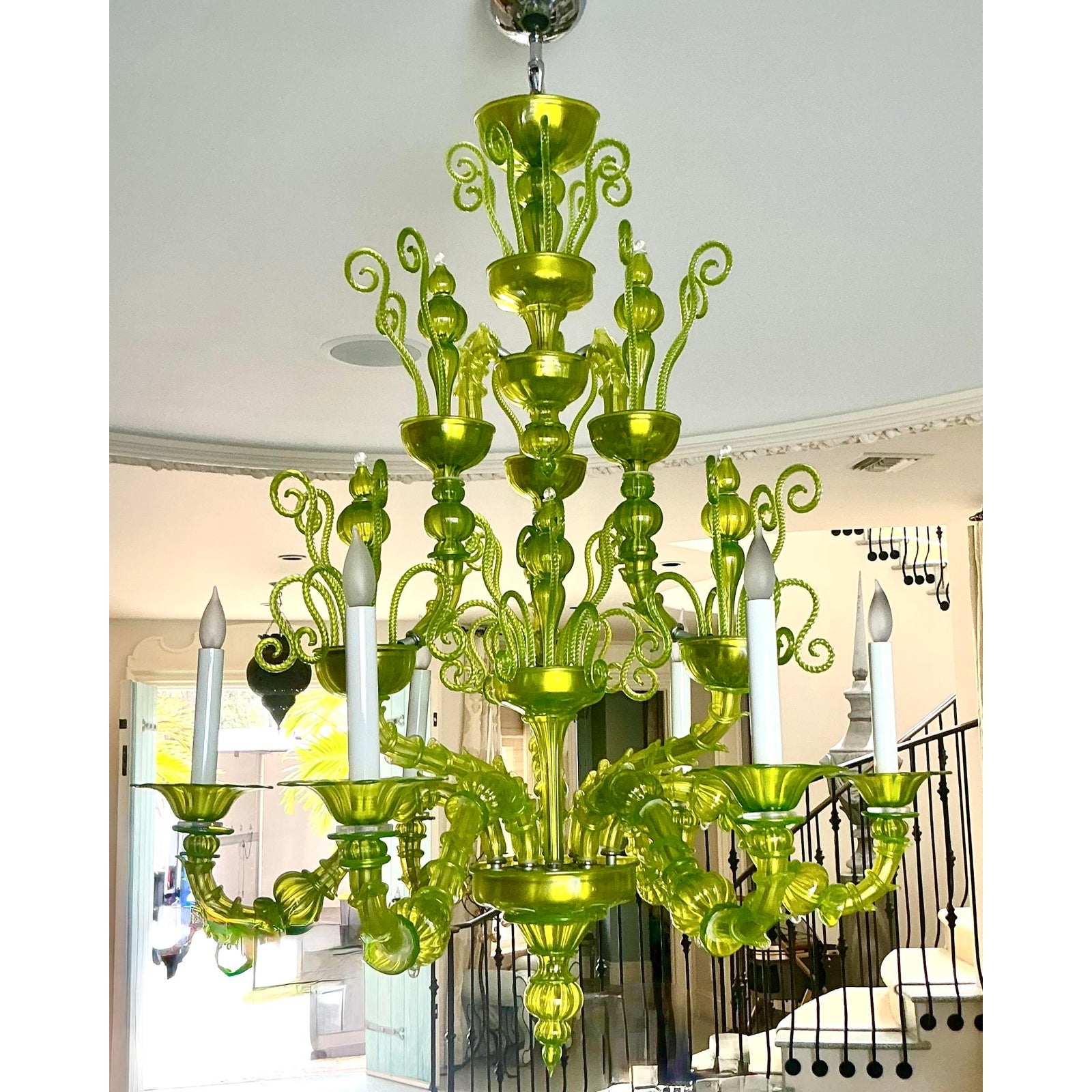 Vintage Italian Monumental Murano Glass Chandelier - Top view