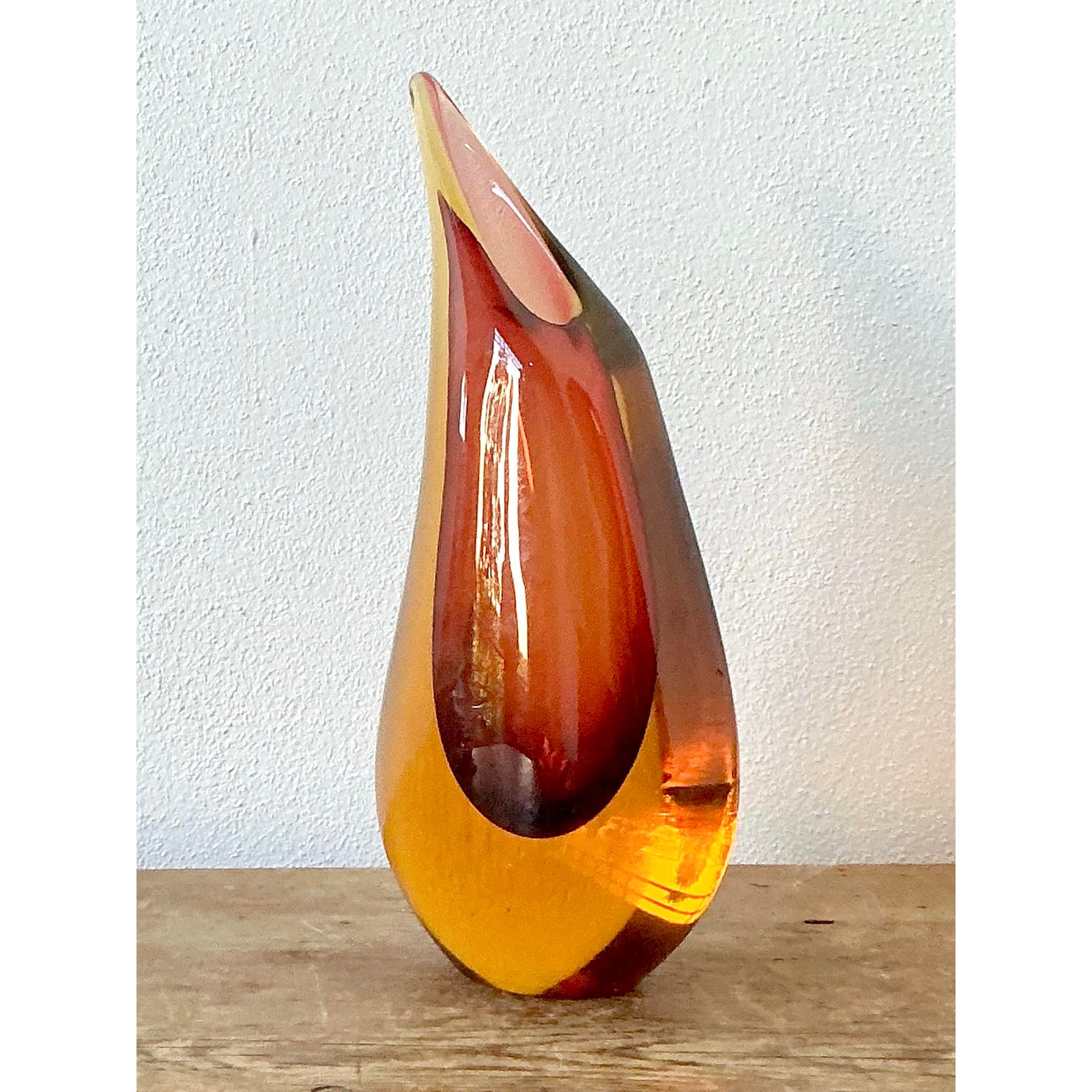Vintage Italian Murano Art Glass Vase - Detail view