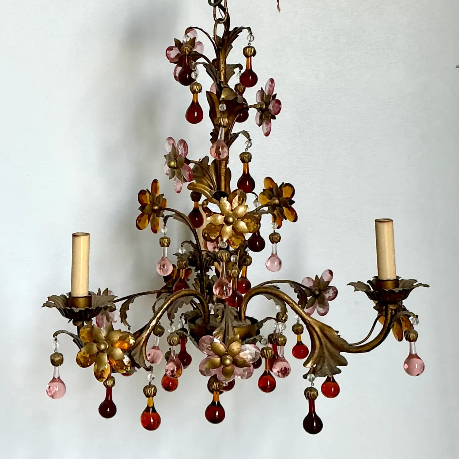 Vintage Italian Murano Glass Floral Chandelier - Detail view