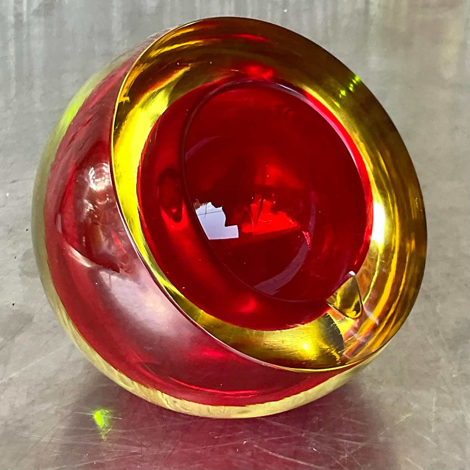 Vintage Italian Murano Sommeroso Attributed Orbe Glass Ashtray - Top view