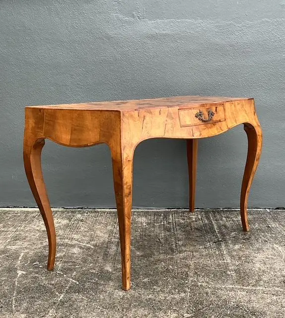 Vintage Italian Olive Burl Wood Writing Desk - Detail view