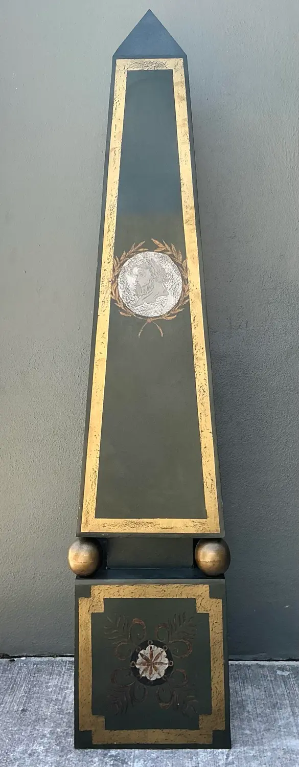 Vintage Italian Renzo Mongiardino Hand Painted Tole Etagere - Top view