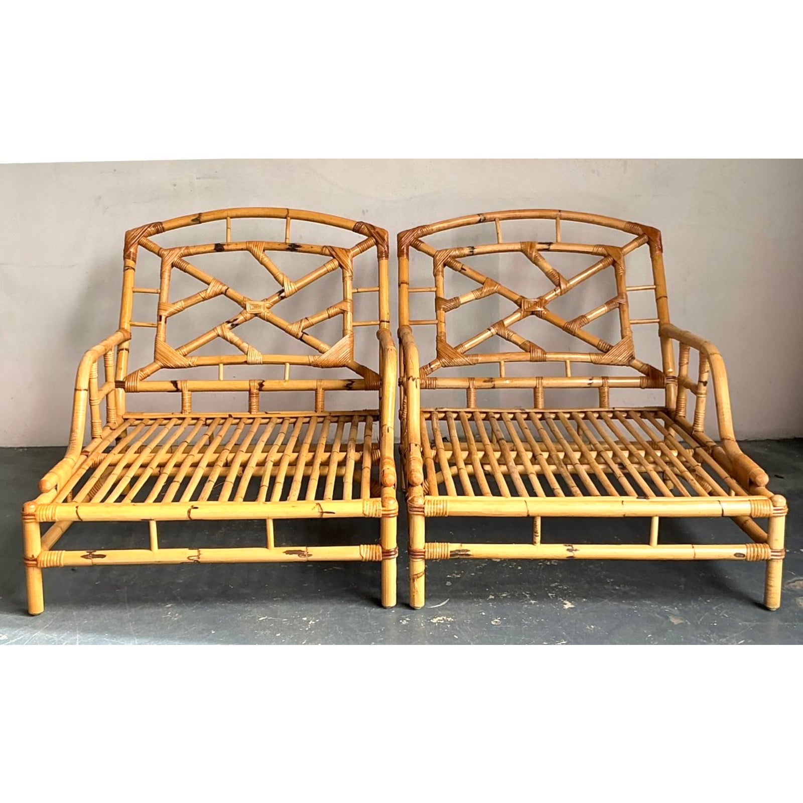 Vintage Italian Vivai Del Sud Rattan Chaise Lounge - A Pair - Side view