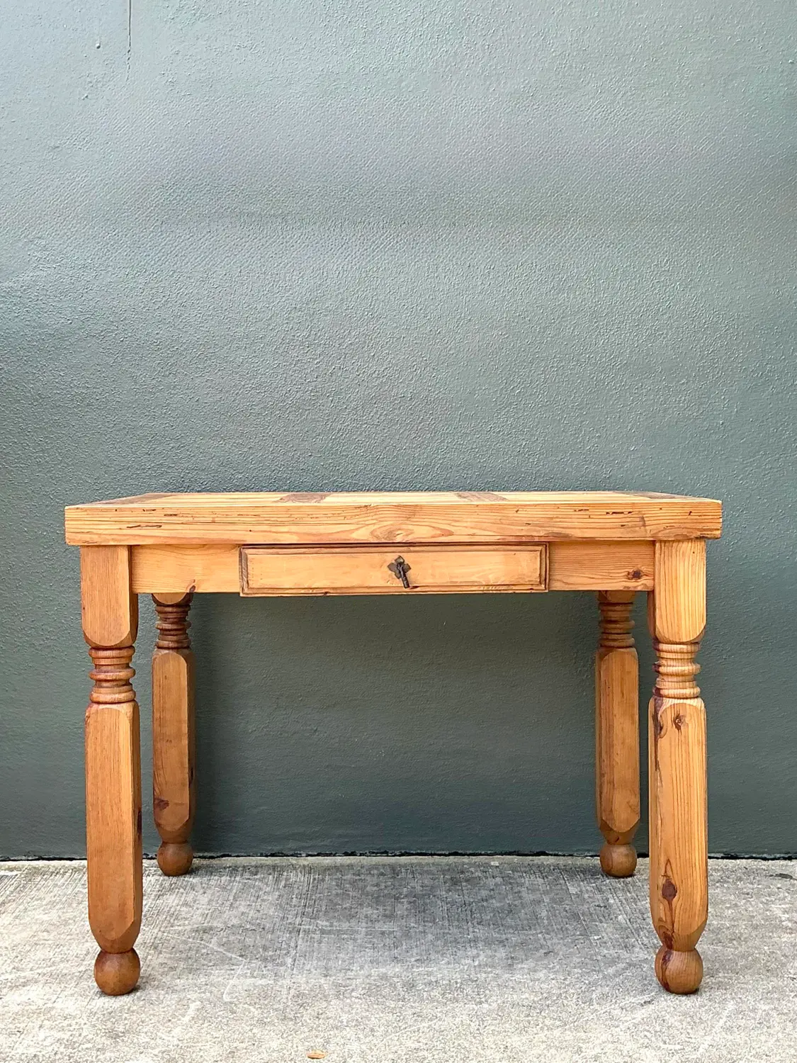 Vintage Knotty Pine Turned Wood Table - Top view