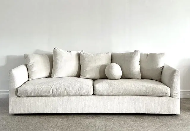 Vintage Kreiss Loose Cushion Sofa - Detail view