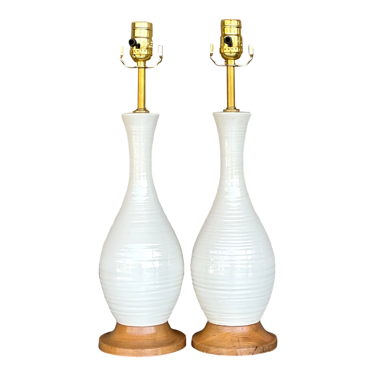 Vintage Late 20th Century Wheel Turned Ceramic Lamps - a Pair - Detail view