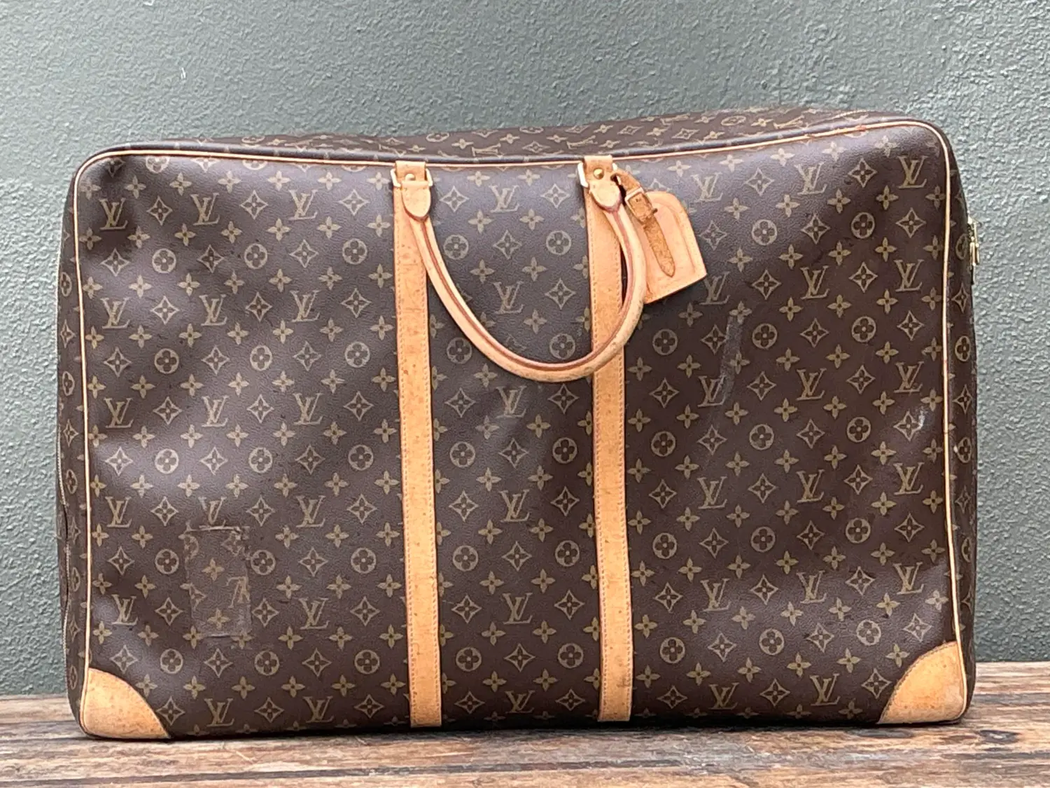 Vintage Louis Vuitton Sirius 70 Soft Sided Suitcase - Top view