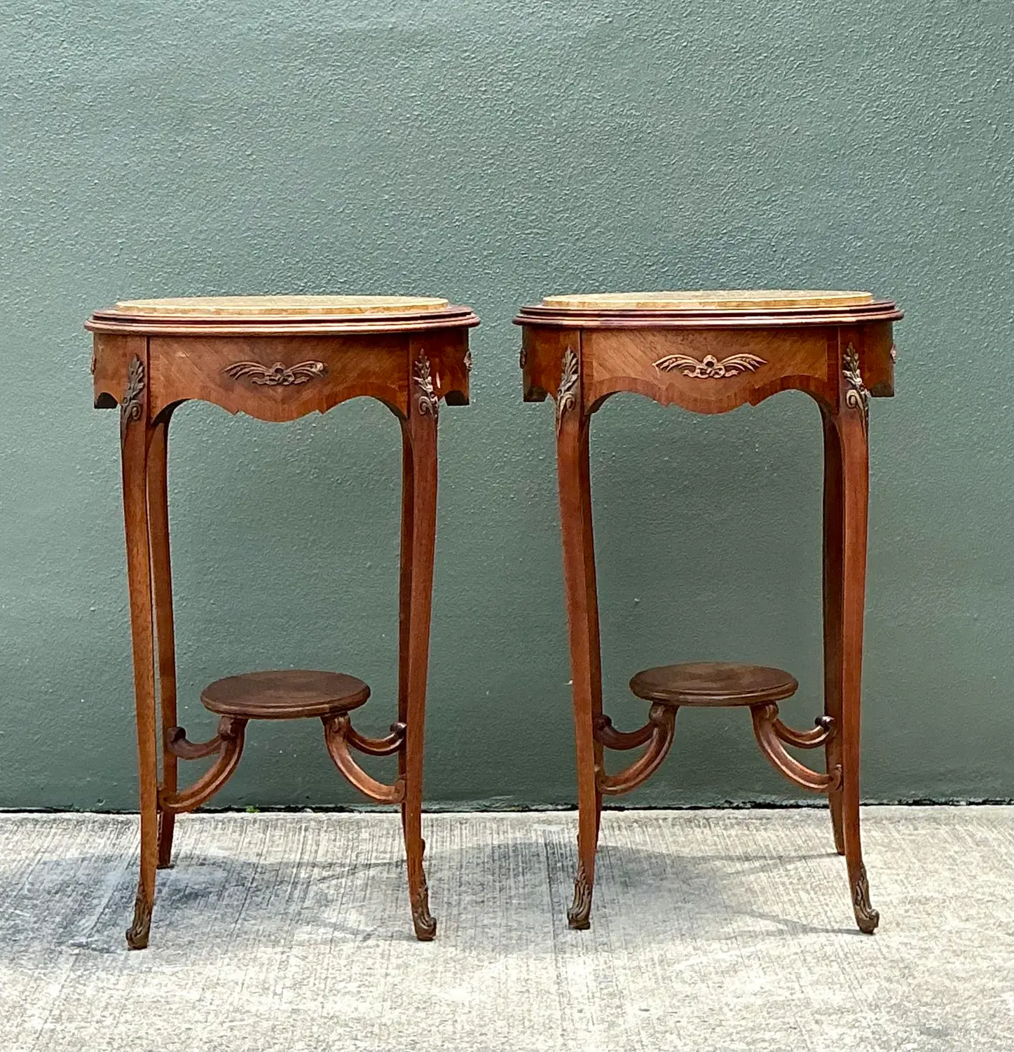 Vintage Louis XV Stone Top Side Tables - A Pair - Detail view