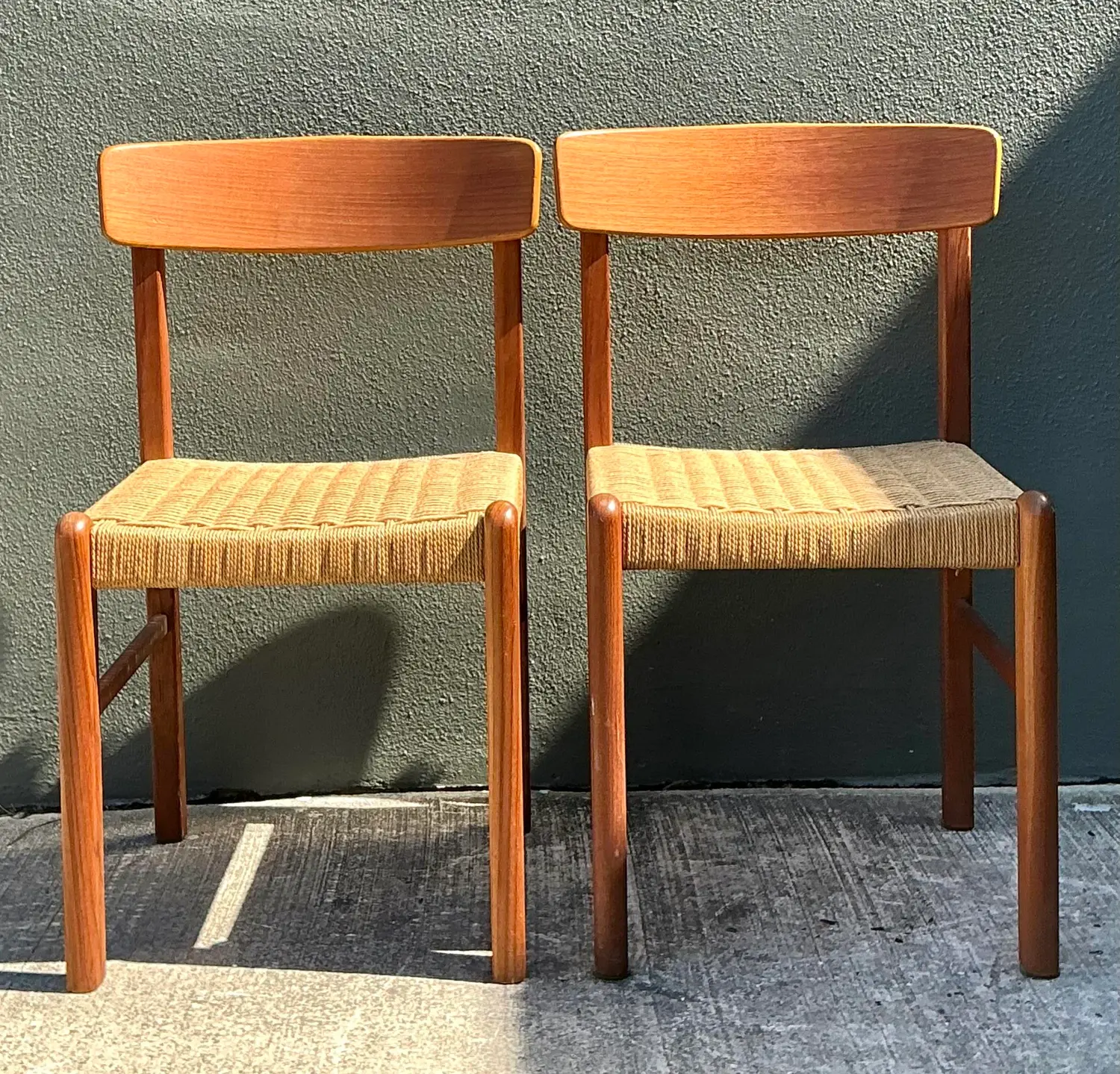 Vintage MCM Danish Woven Jute Seat Chairs - A Pair - Side view