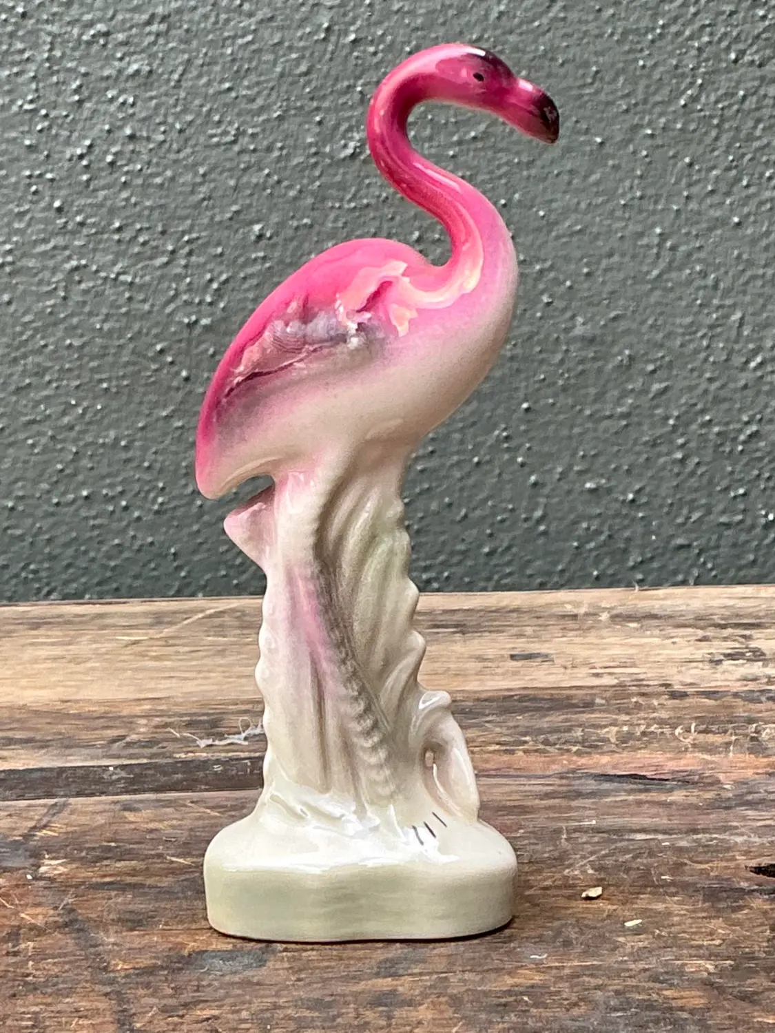 Vintage MCM Glazed Ceramic Flamingo - Detail view