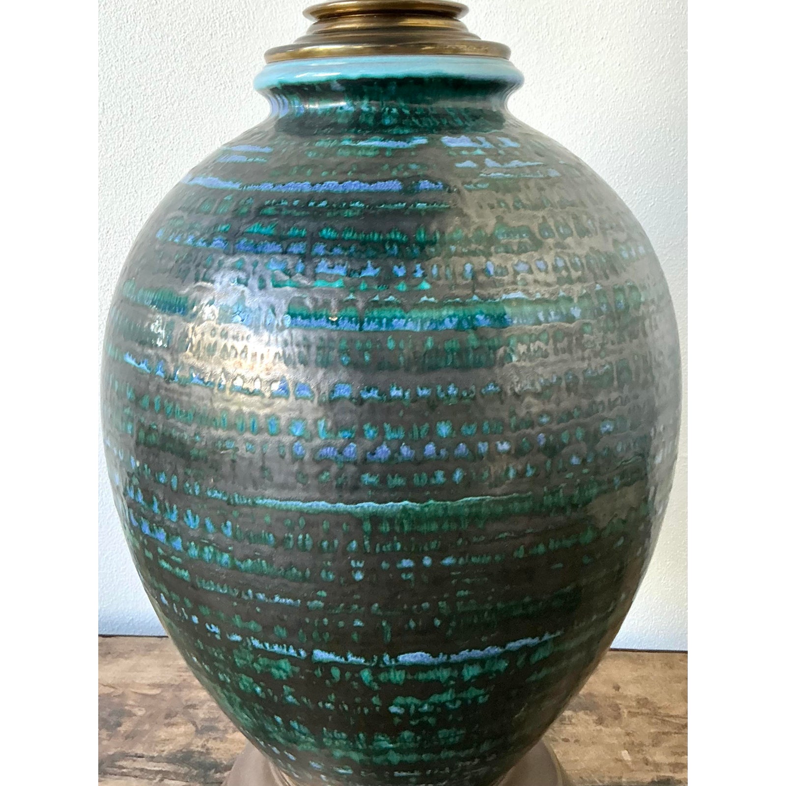 Vintage MCM Glazed Ceramic Lamp - Top view