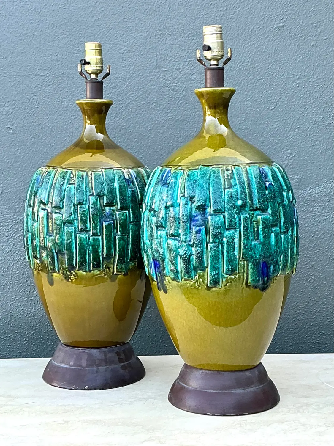 Vintage MCM Glazed Ceramic Lamps - A Pair - Back view