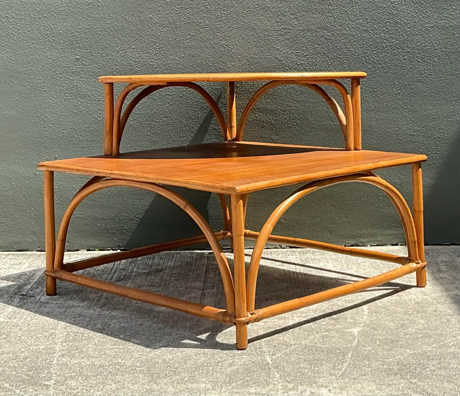 Vintage MCM Stacked Corner Table - Detail view