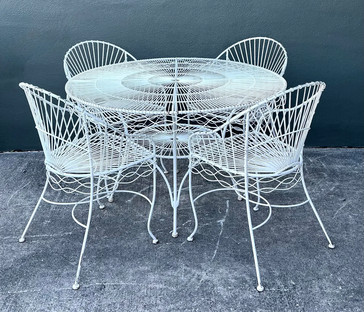 Vintage MCM Twisted Wrought Iron Dining Set of 5 - Back view