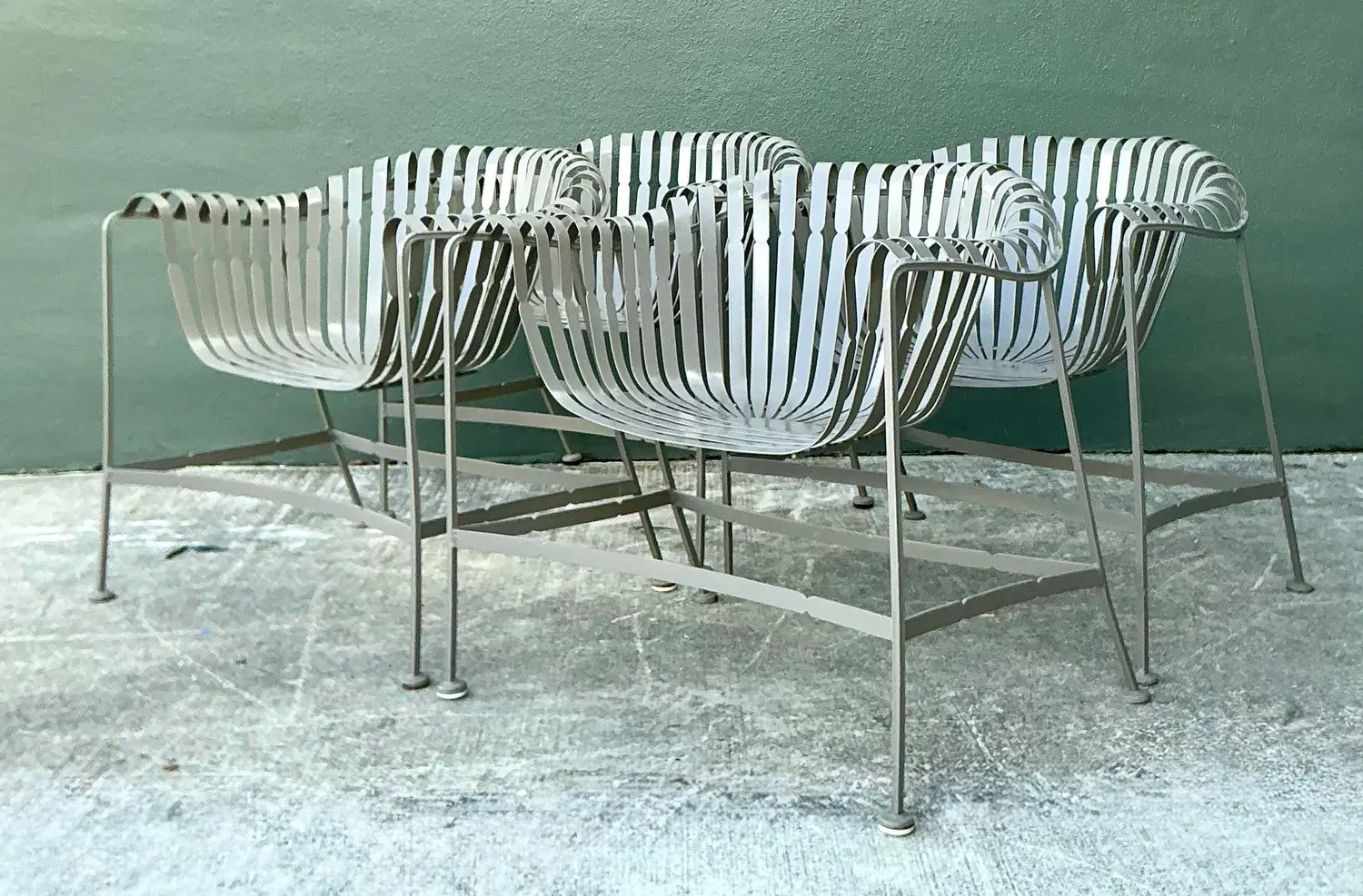 Vintage MCM Woodard Sunburst Strap Chairs - Set of 4 - Top view