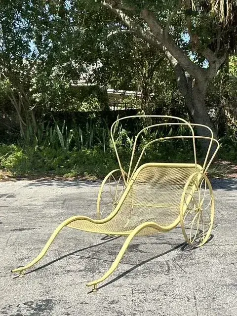 Vintage MCM Wrought Iron Canopy Chaise Lounge After Russel Woodard - Detail view