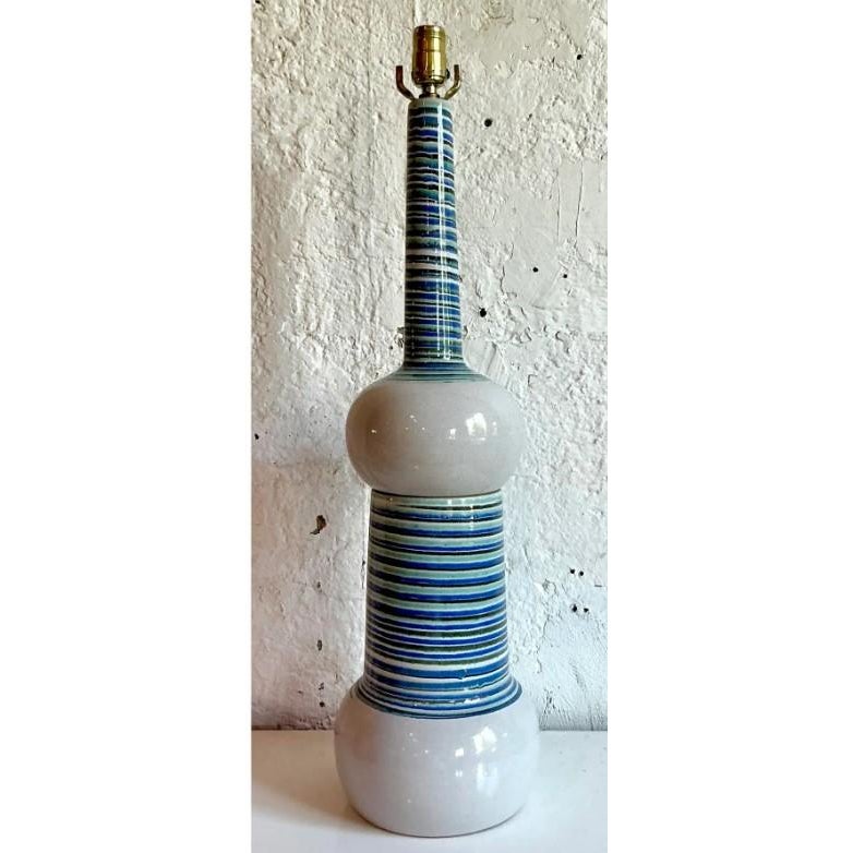 Vintage Mid 20th Century Martz Hand Painted Table Lamp - Back view
