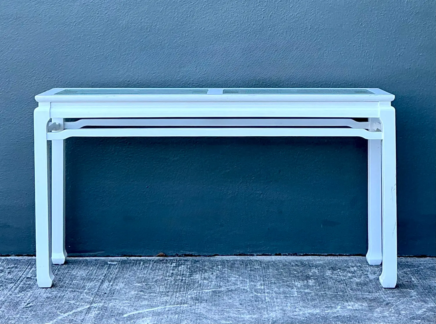 Vintage Ming Console Table - Detail view