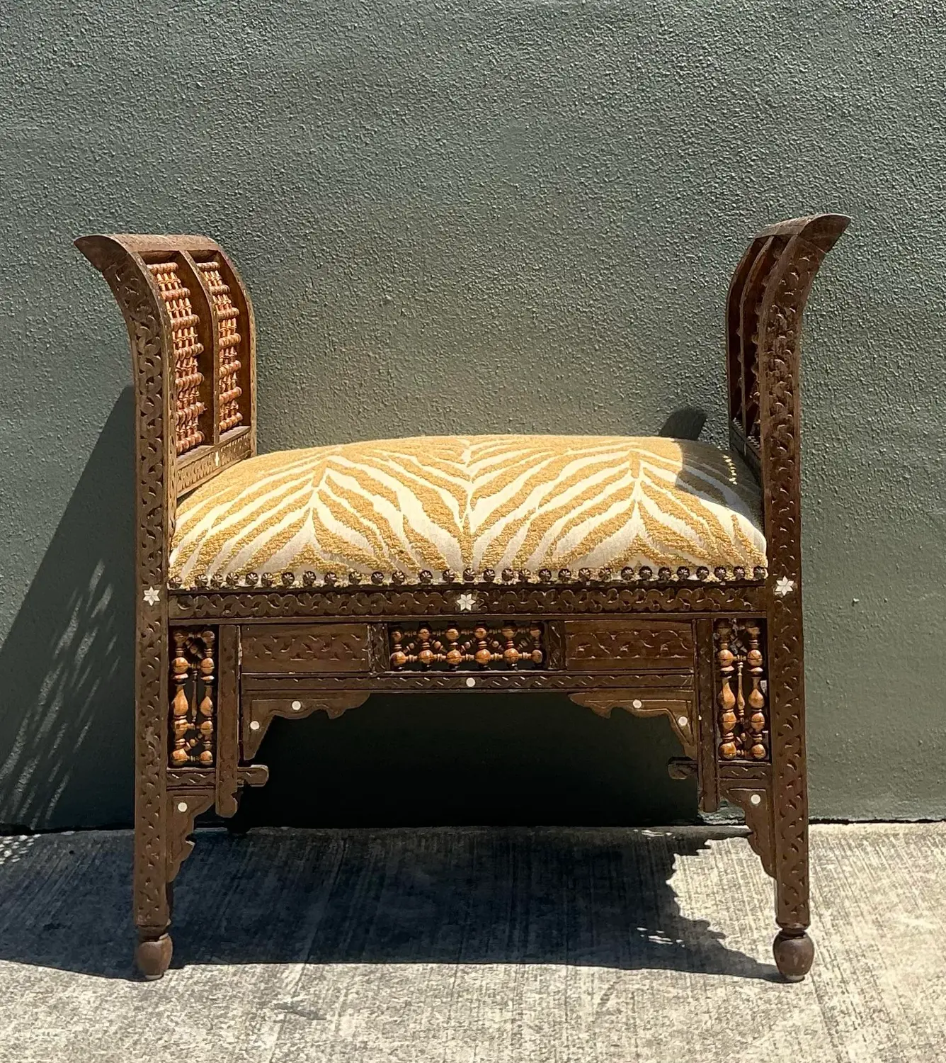 Vintage Moroccan Inlay Bench - Detail view