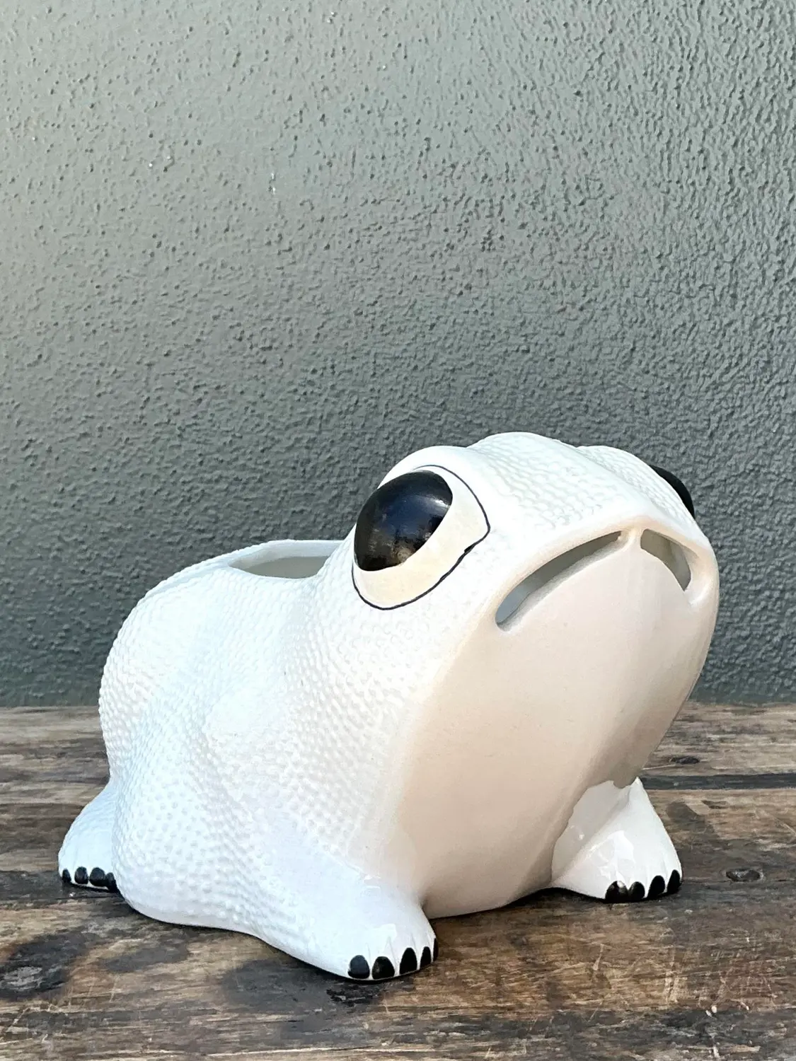 Vintage Mottahedeh Glazed Ceramic Hobnail Frog - Top view