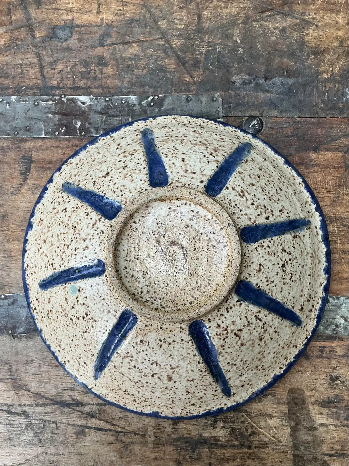 Vintage Original Studio Pottery Bowl - Detail view