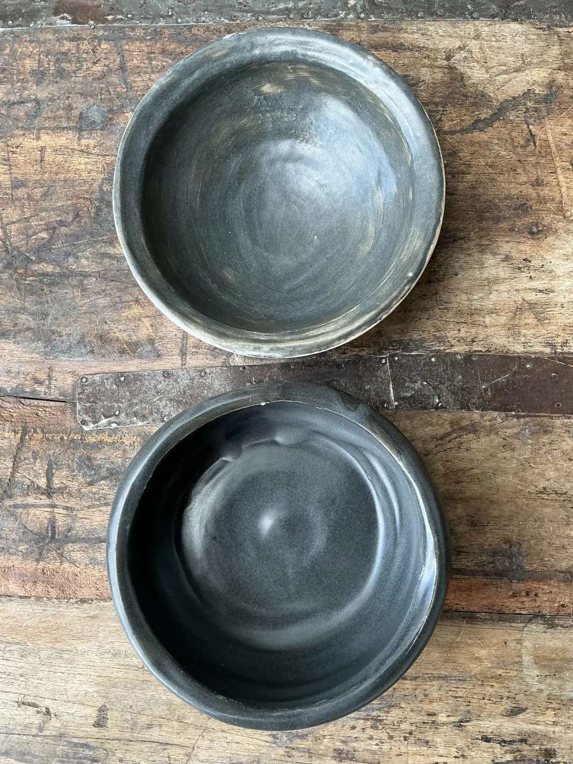 Vintage Original Studio Pottery Bowls - Set of 2 - Detail view