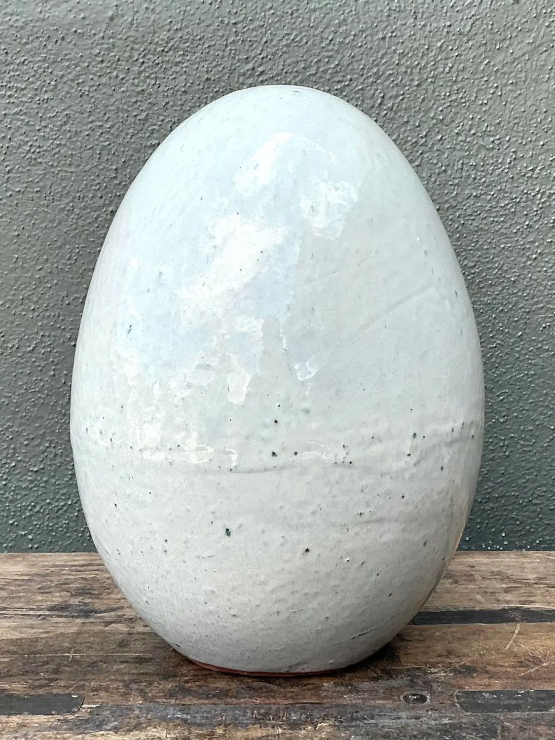 Vintage Original Studio Pottery Egg - Detail view