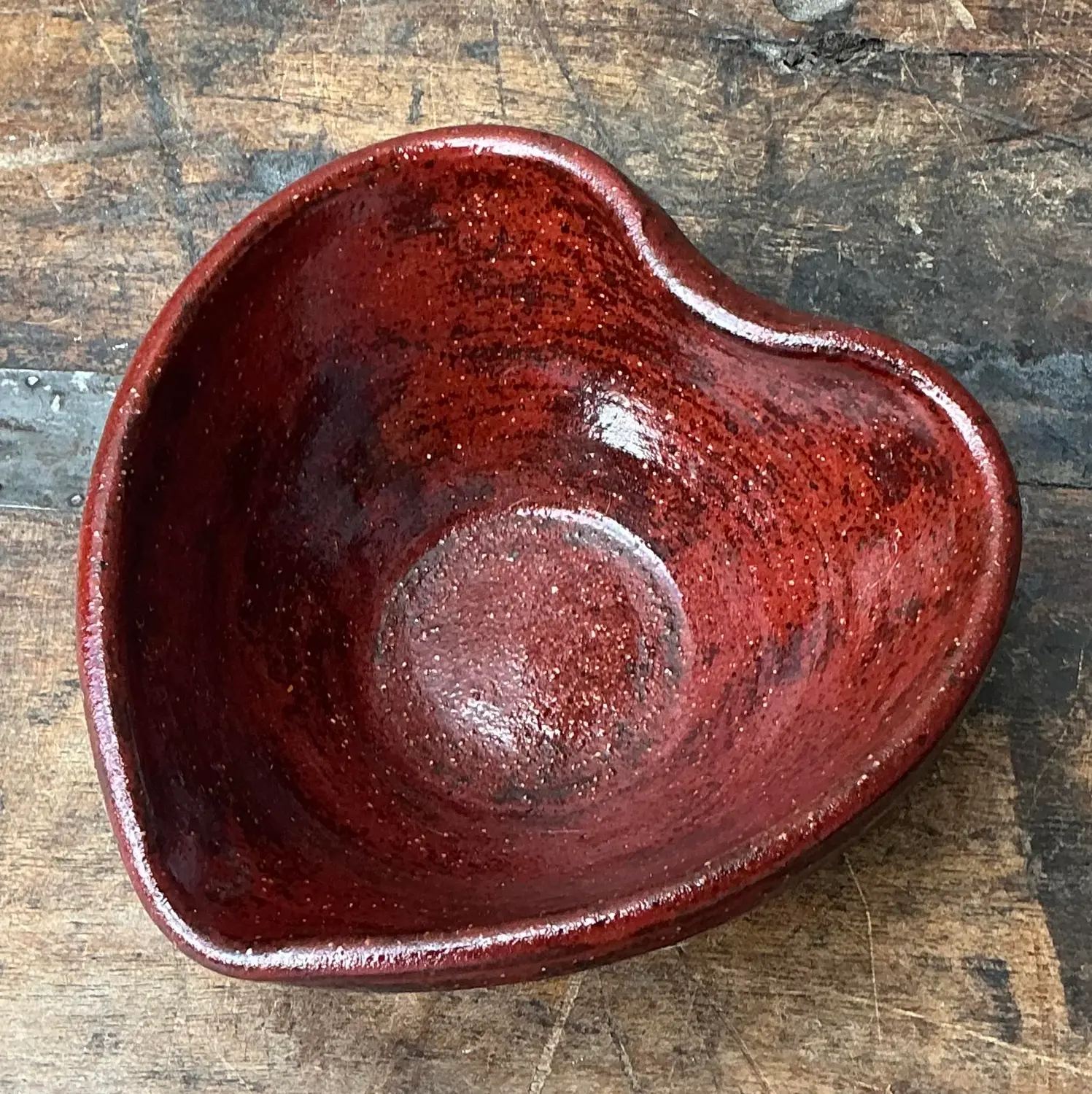 Vintage Original Studio Pottery Heart Bowl - Detail view
