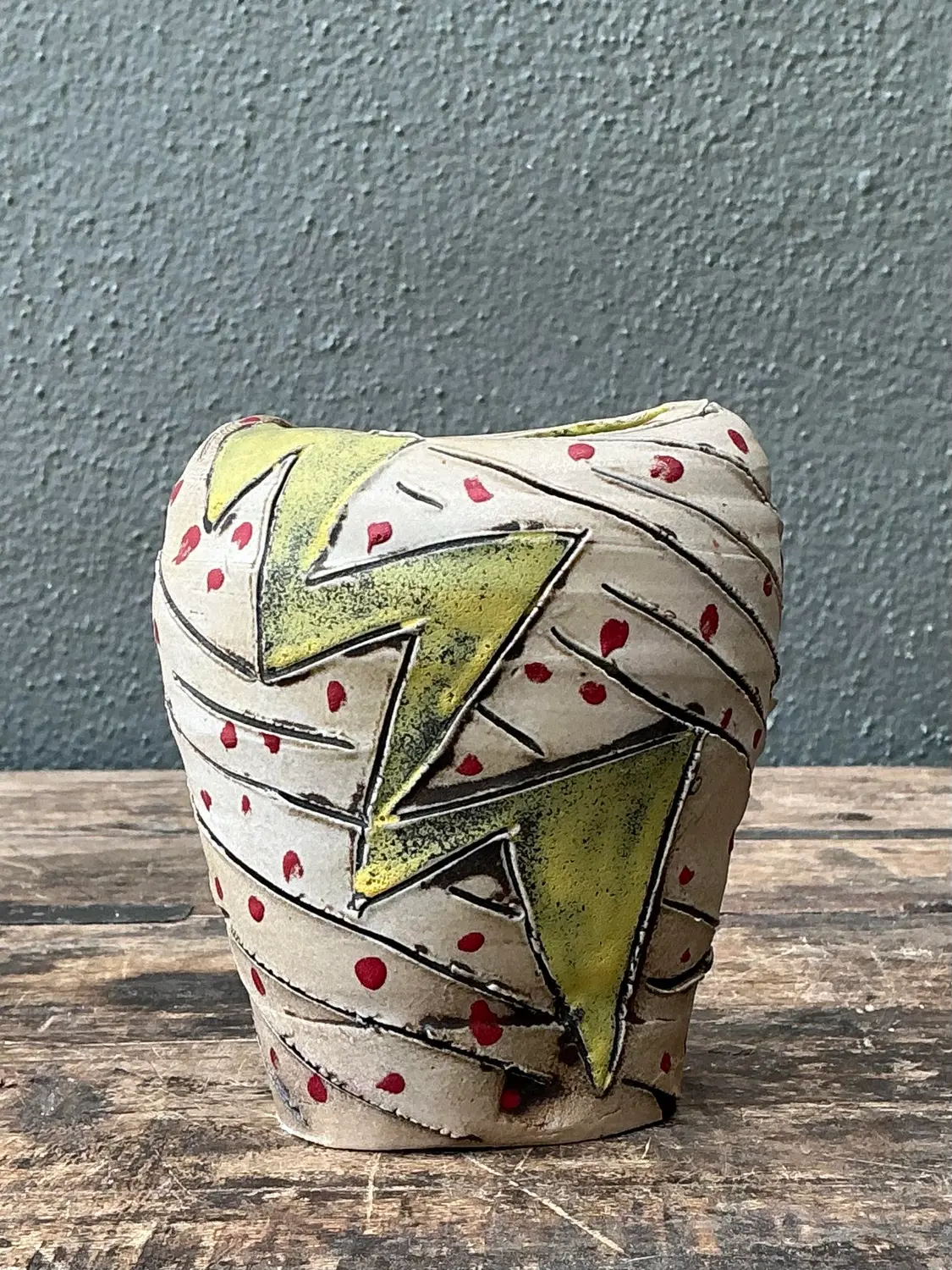 Vintage Original Studio Pottery Lightning Bolt Vase - Detail view