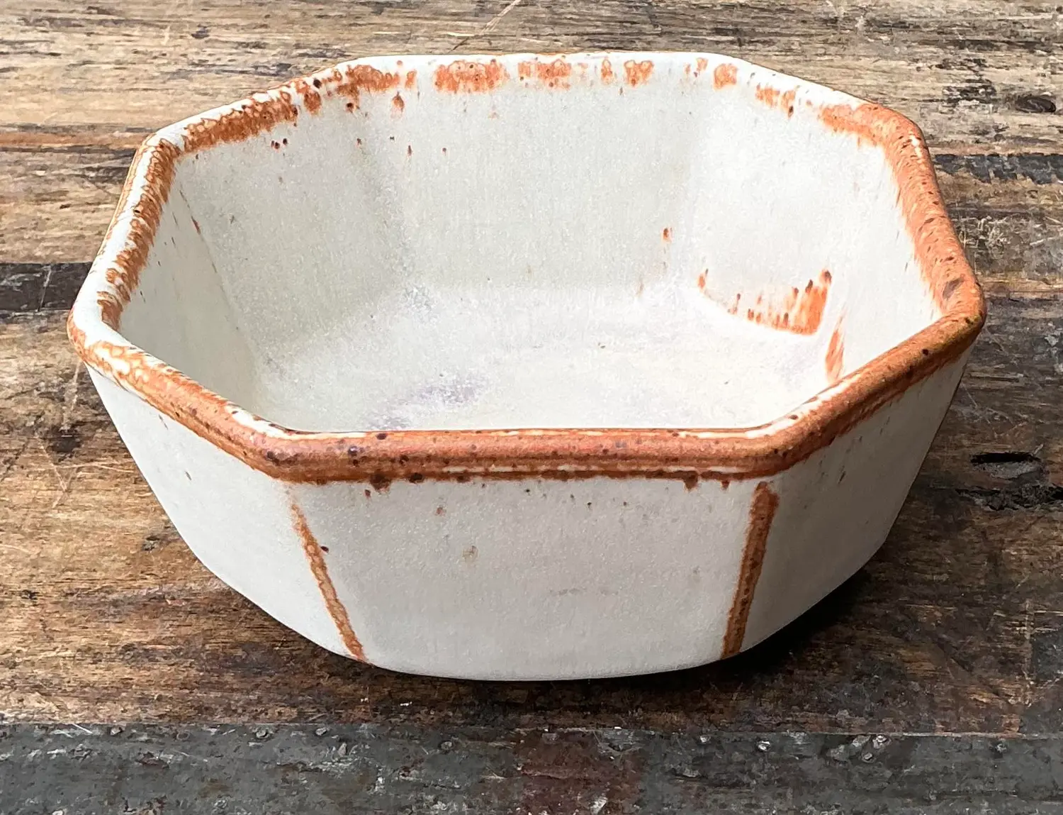 Vintage Original Studio Pottery Octagon Bowl - Detail view