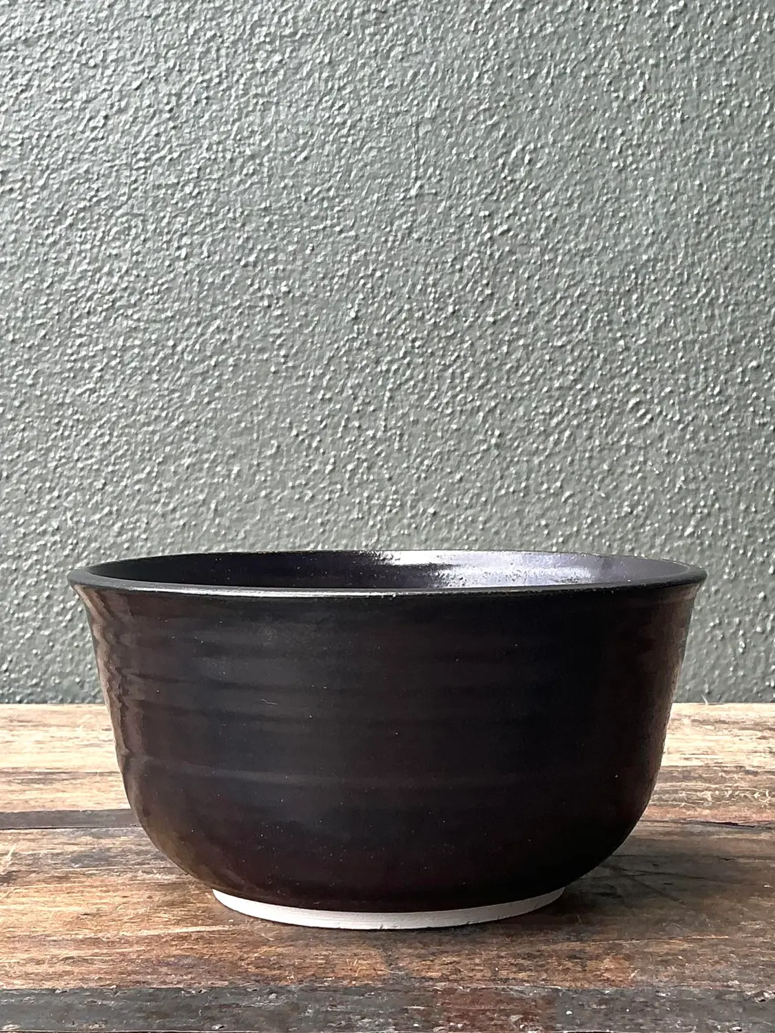 Vintage Original Studio Pottery Shadow Glaze Bowl - Side view